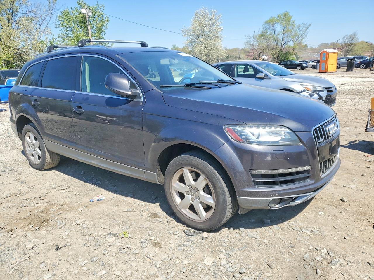AUDI Q7 2011 — 5