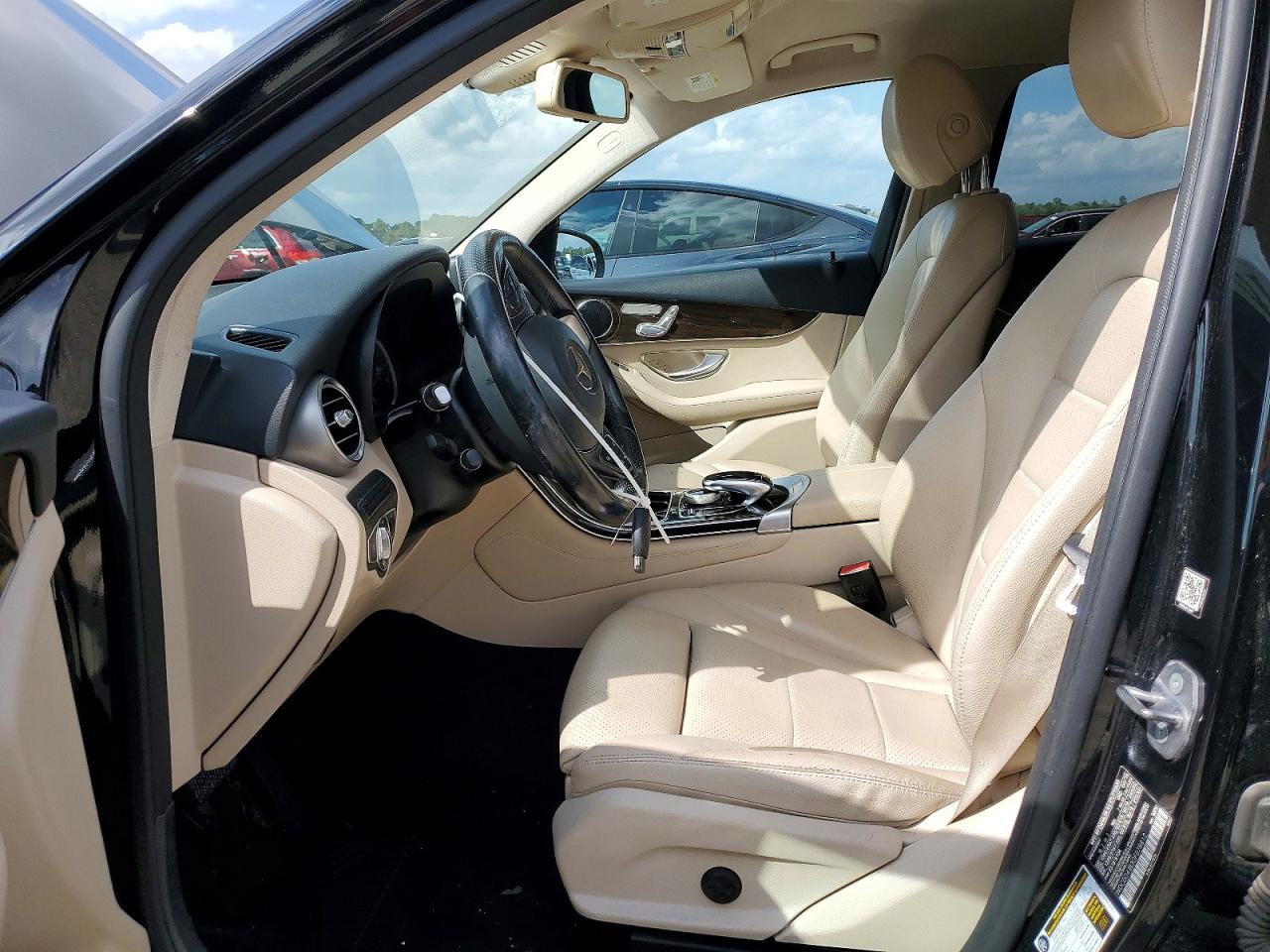 MERCEDES-BENZ GLC 2016 — 8