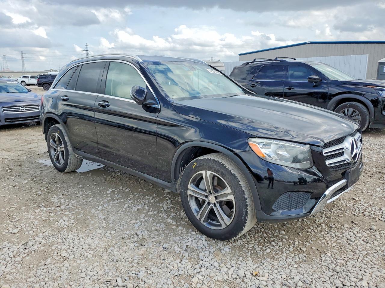MERCEDES-BENZ GLC 2016 — 5