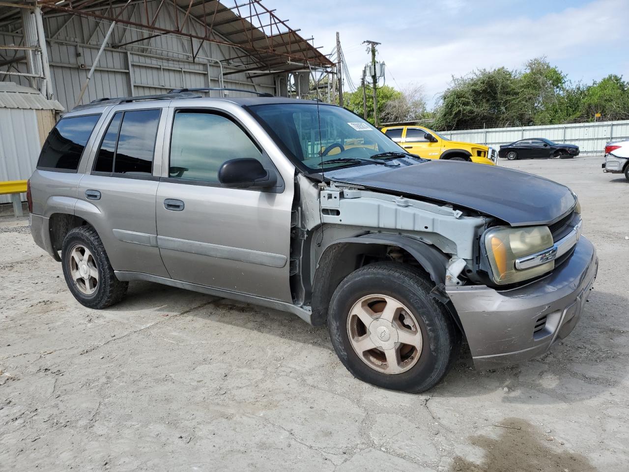 CHEVROLET TRAILBLAZER 2005 — 5