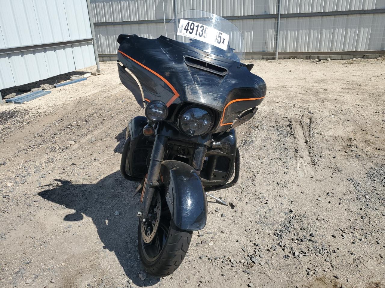 HARLEY-DAVIDSON FLHTK 2022 — 3