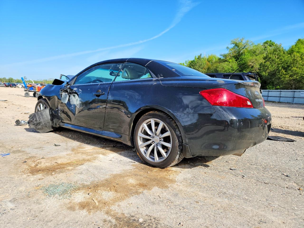 INFINITI G37 CONVERTIBLE 2012 — 3