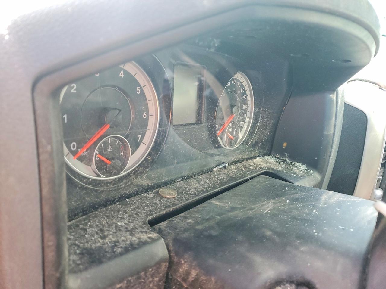 RAM 1500 CLASSIC 2020 — 10