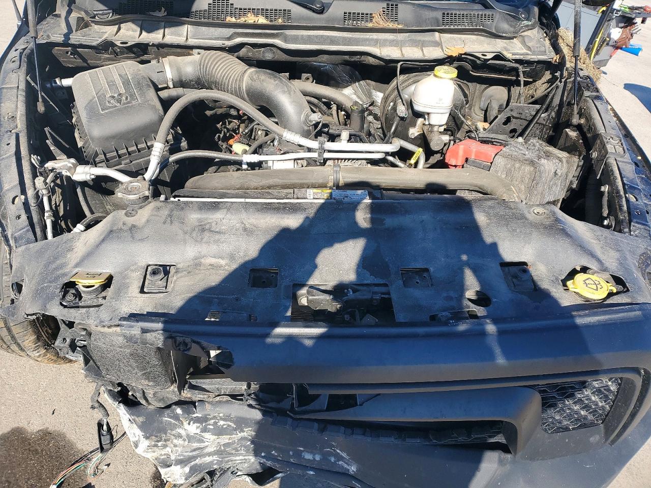 RAM 1500 CLASSIC 2020 — 12