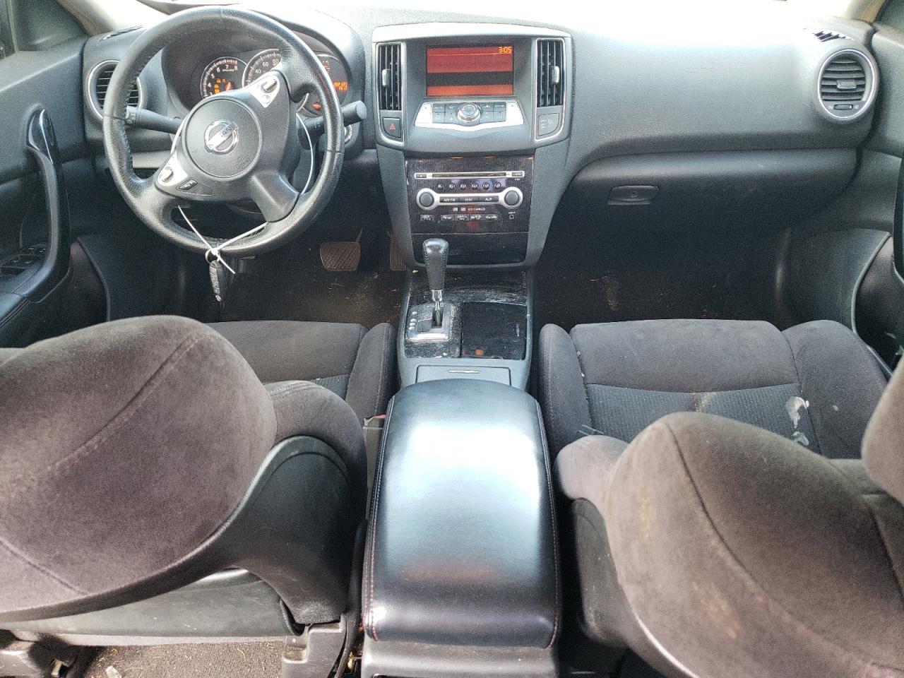 NISSAN MAXIMA 2009 — 9