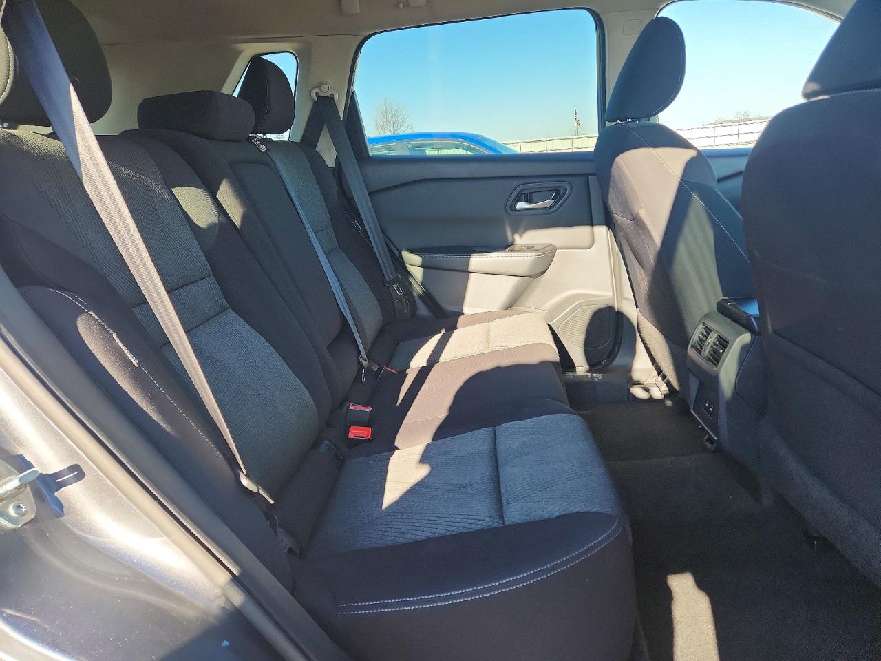 NISSAN ROGUE 2024 — 12