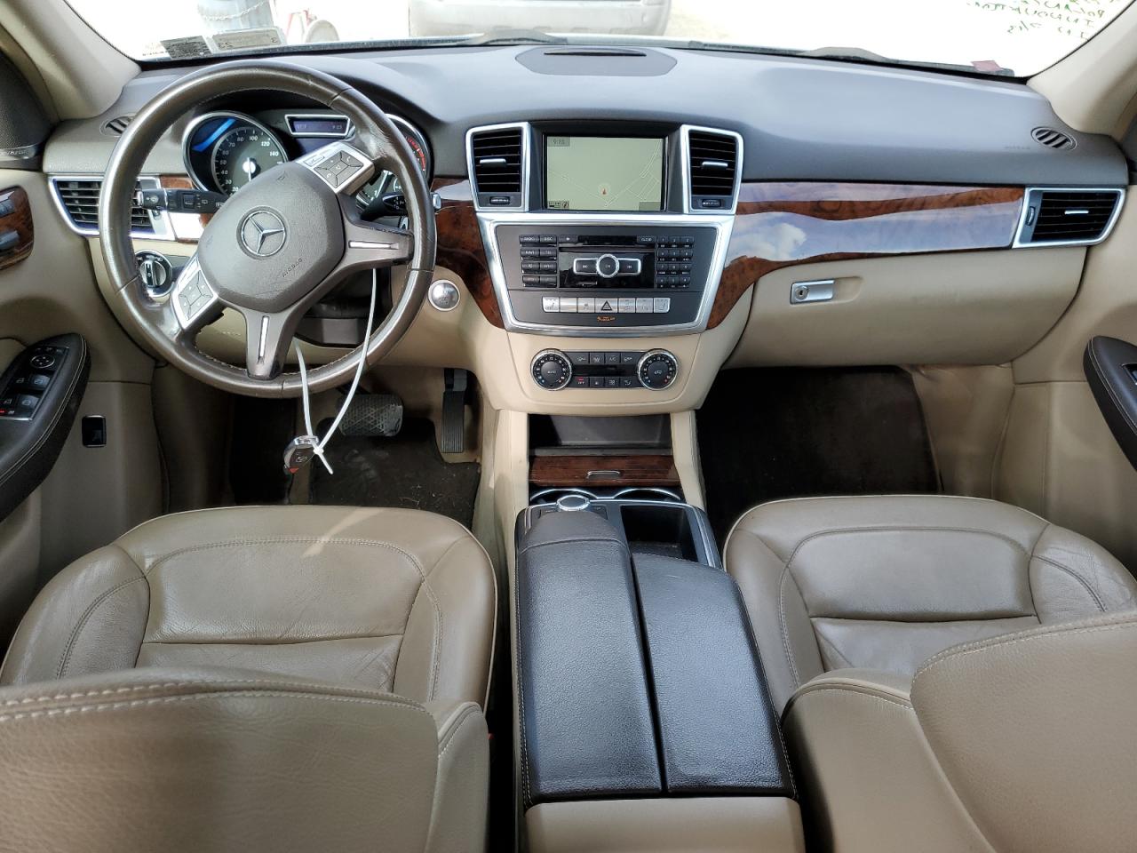 Mercedes-Benz Ml 2014 — 8
