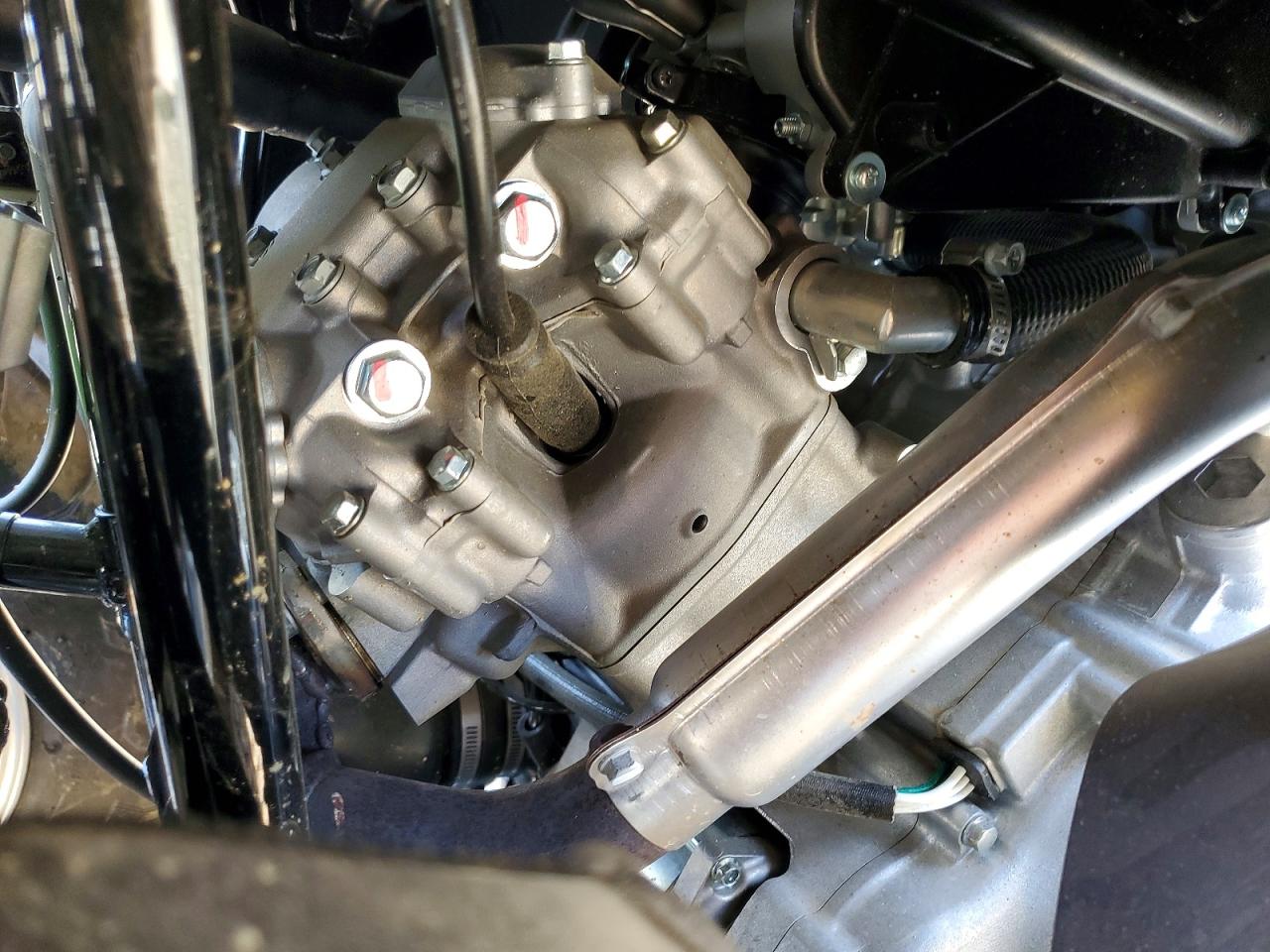 KAWASAKI UNKNOWN 2025 — 8