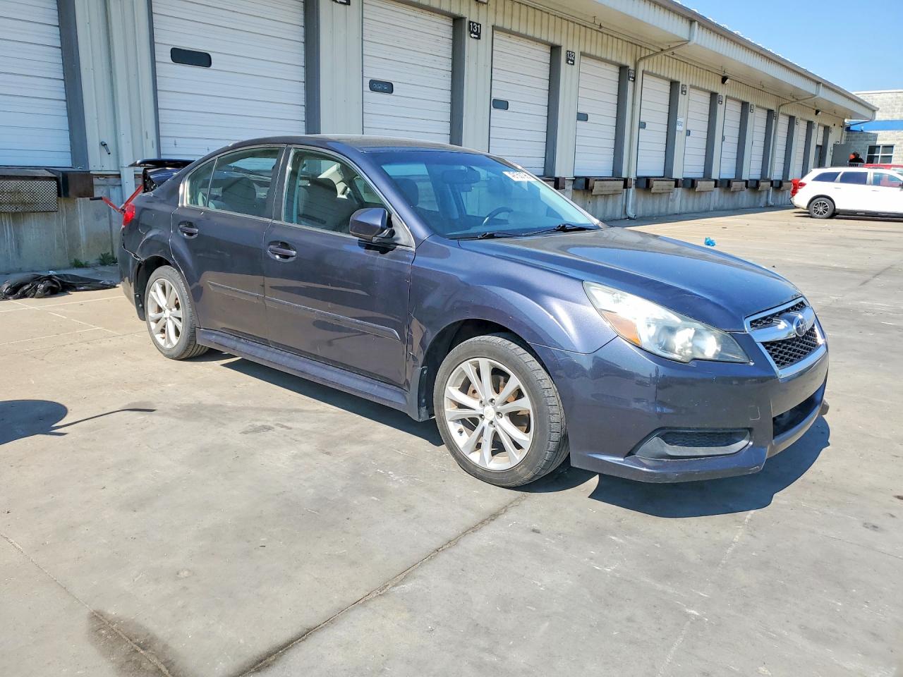 SUBARU LEGACY 2013 — 5