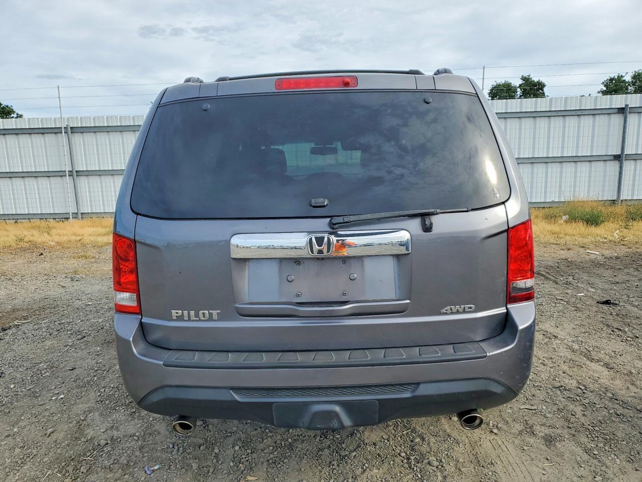 HONDA PILOT 2014 — 7