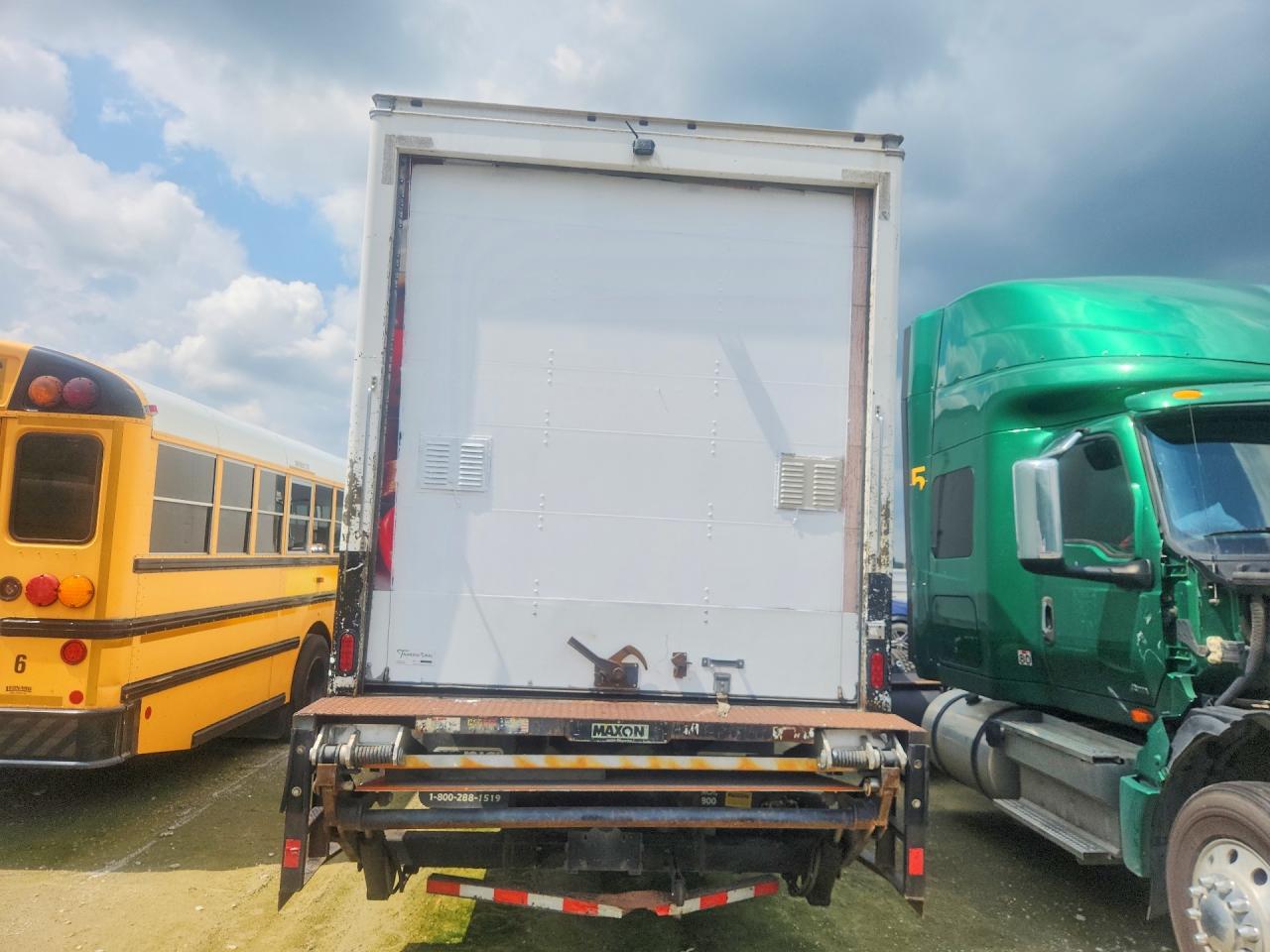 HINO 258/268 2017 — 7