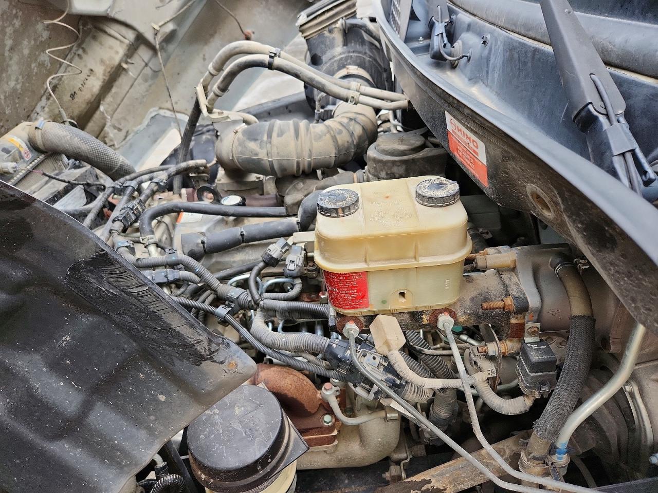 HINO 258/268 2017 — 8
