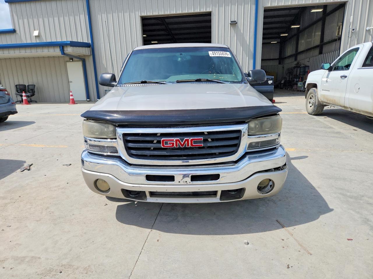 GMC NEW SIERRA 2004 — 6