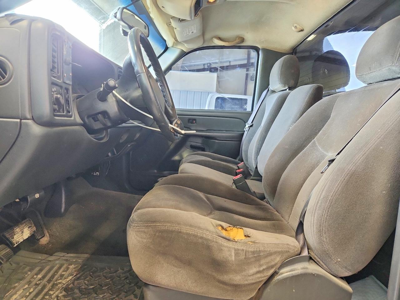 GMC NEW SIERRA 2004 — 8