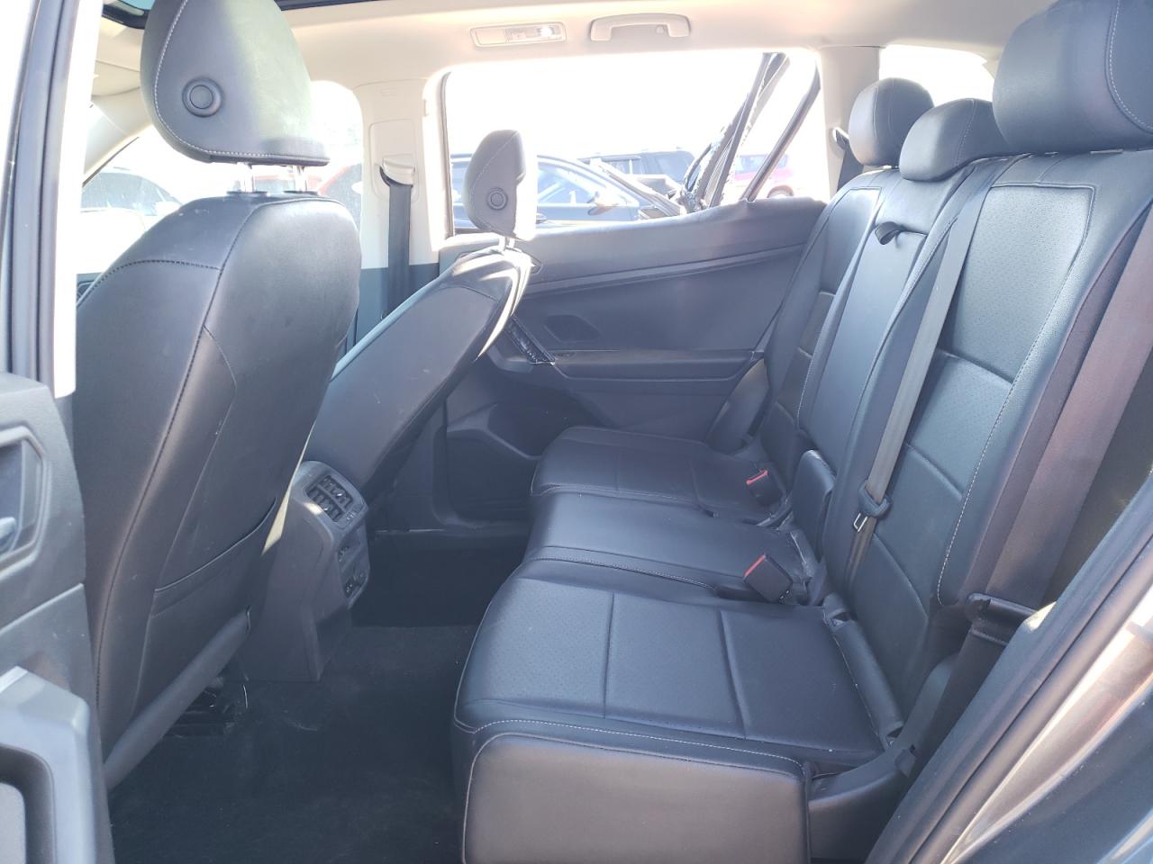 Volkswagen Tiguan 2020 — 11