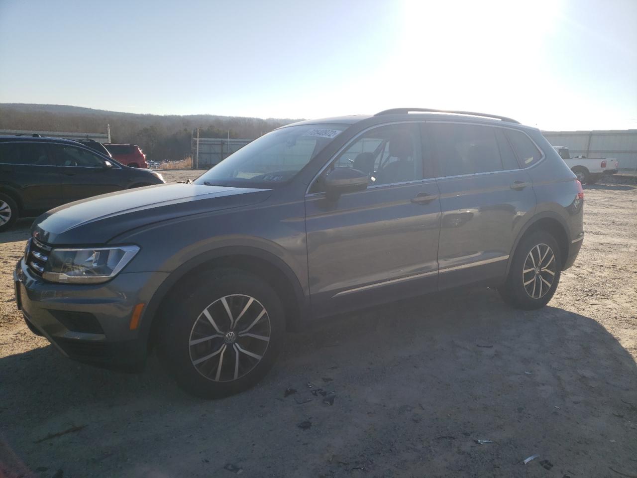 2020 VOLKSWAGEN TIGUAN SE