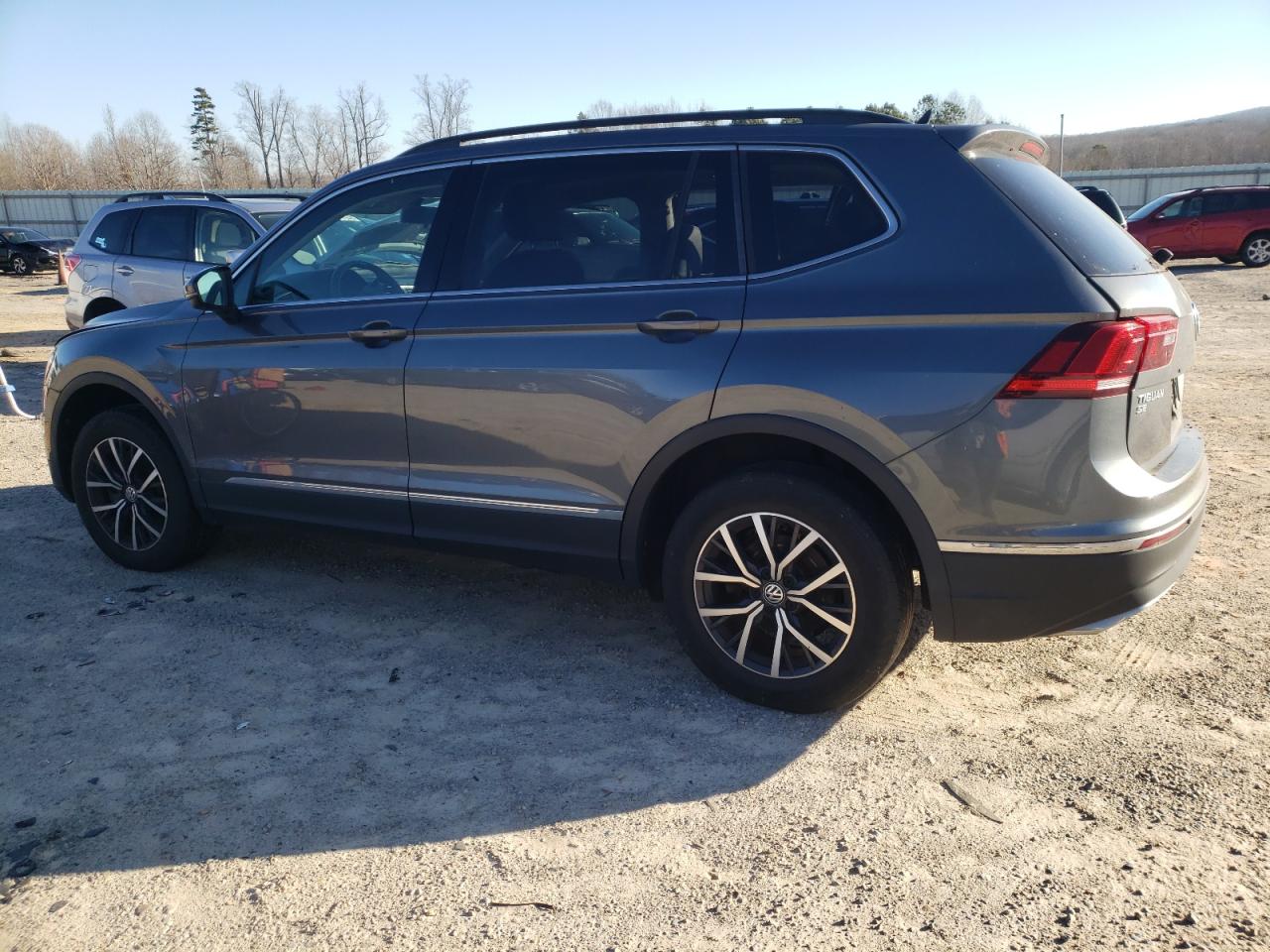 2020 VOLKSWAGEN TIGUAN SE