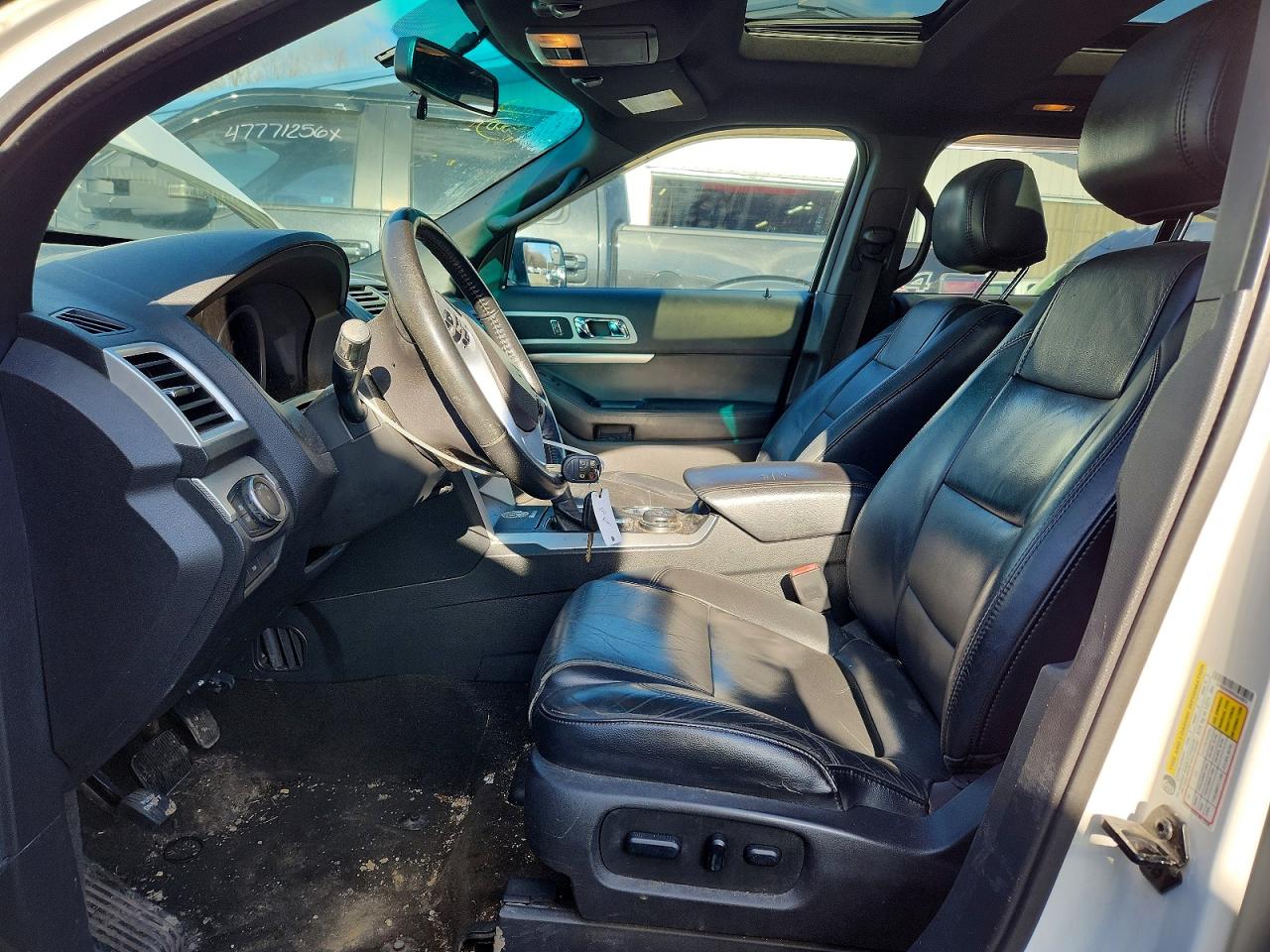FORD EXPLORER 2013 — 8