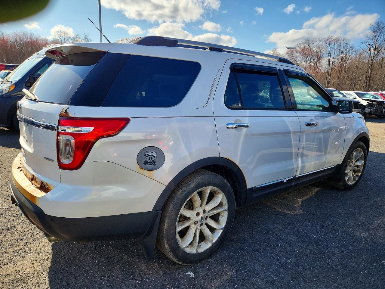FORD EXPLORER 2013 — 4