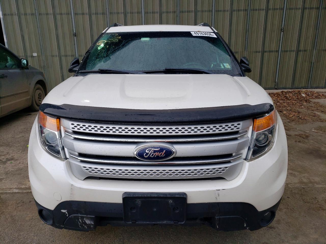 FORD EXPLORER 2013 — 6
