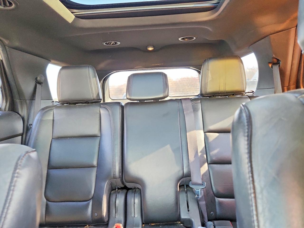 FORD EXPLORER 2013 — 11