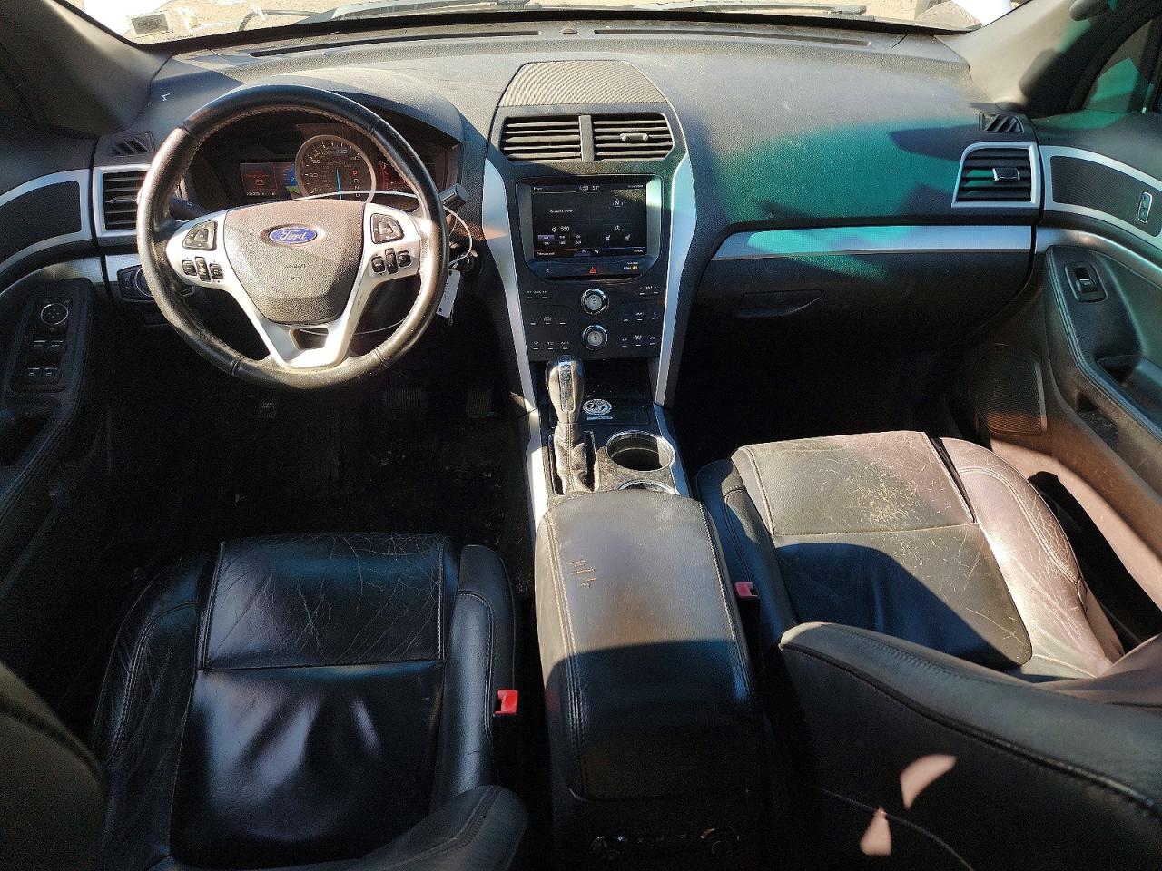 FORD EXPLORER 2013 — 9