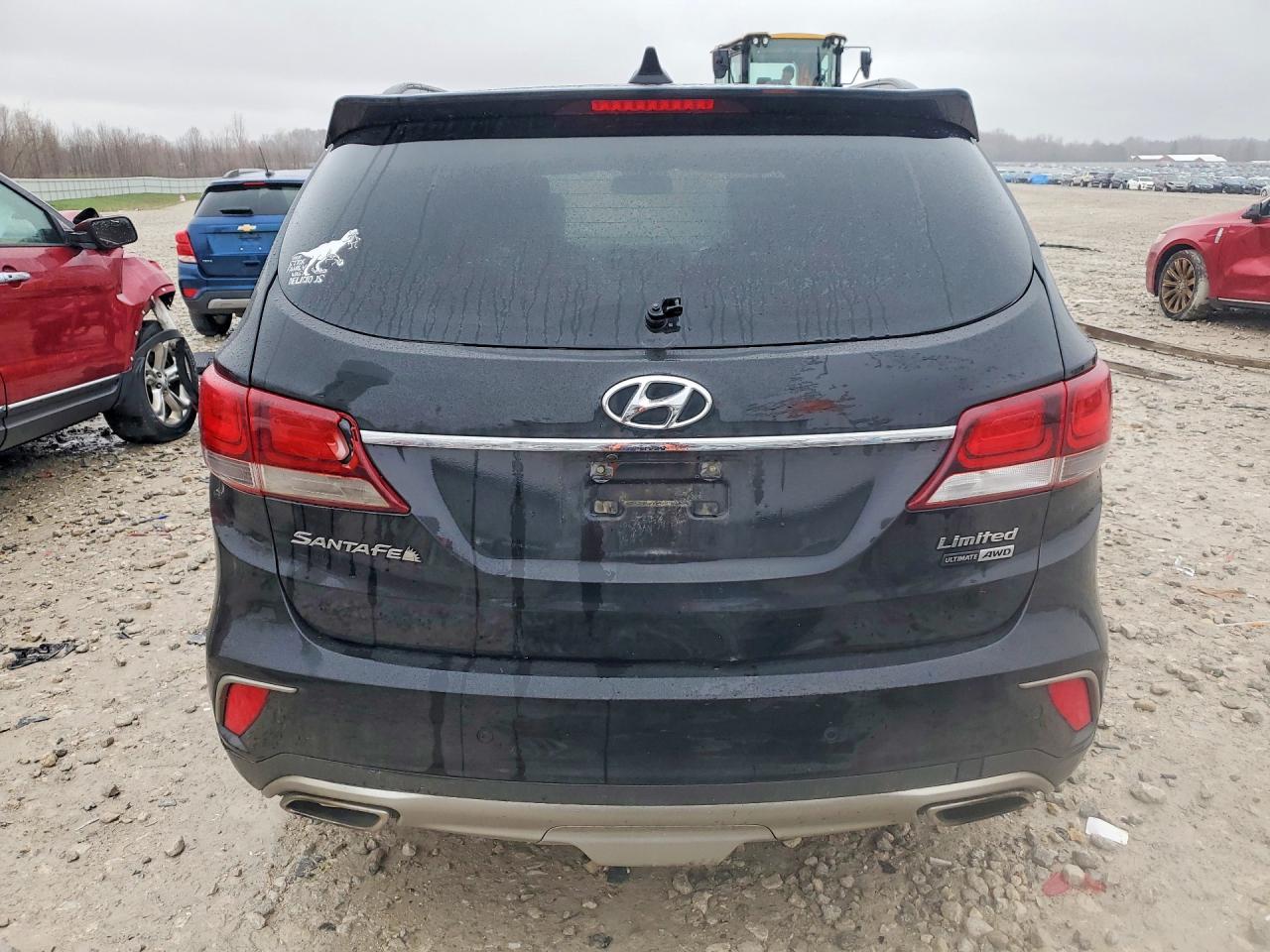 HYUNDAI SANTA FE 2017 — 7