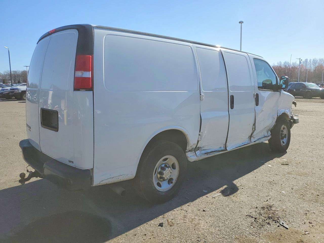 CHEVROLET EXPRESS G2500 2016 — 4