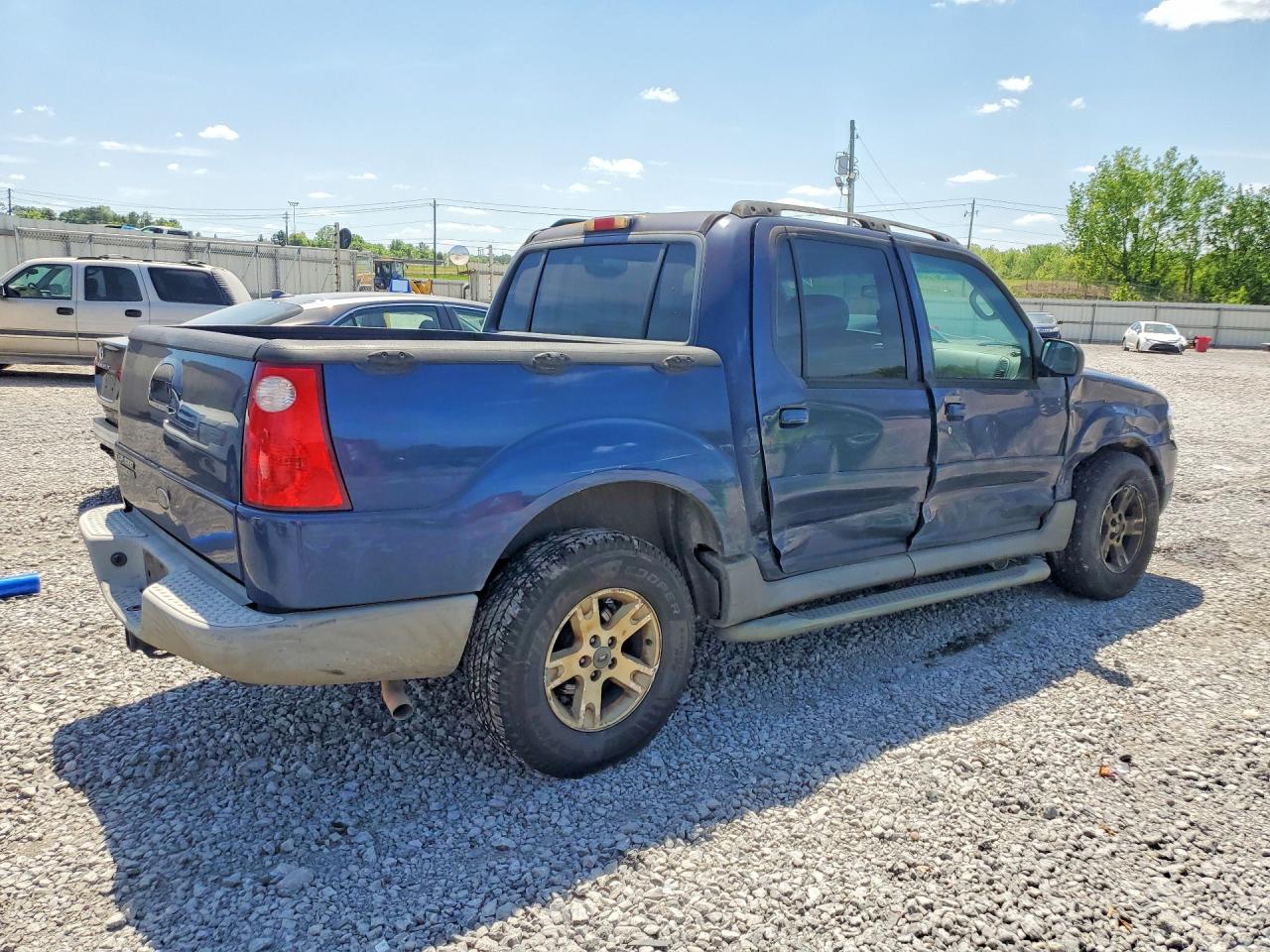 FORD EXPLORER SPORT TRAC 2005 — 4