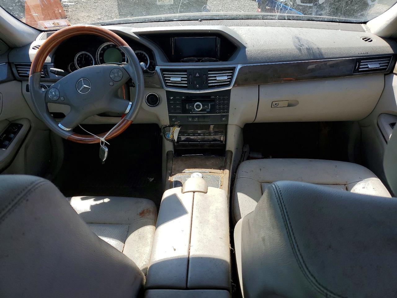 MERCEDES-BENZ E 2010 — 9