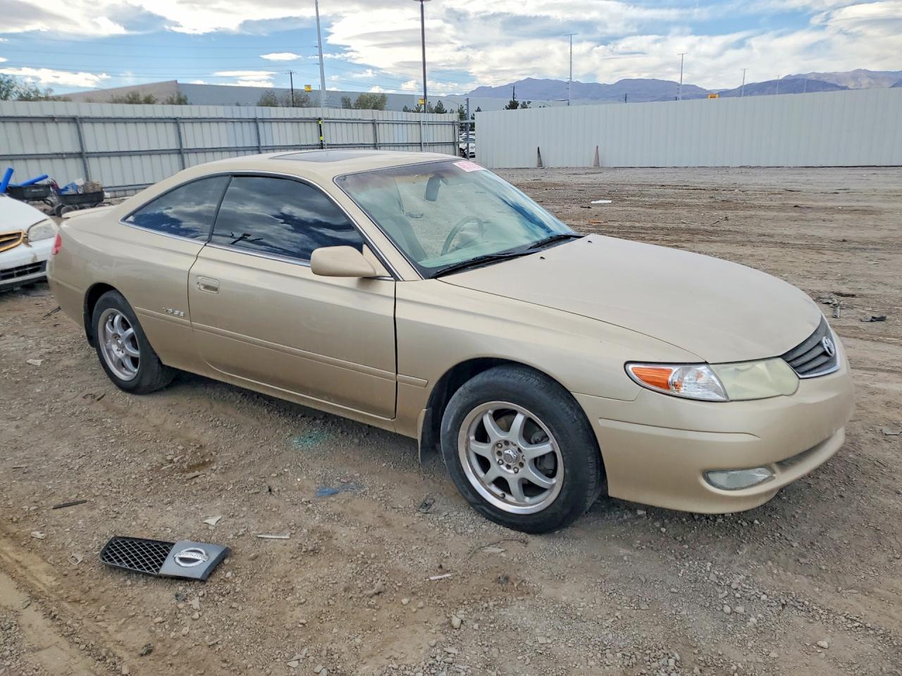 TOYOTA CAMRY SOLARA 2002 — 5