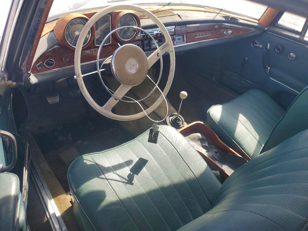 MERCEDES-BENZ A-CLASS 1963 — 9