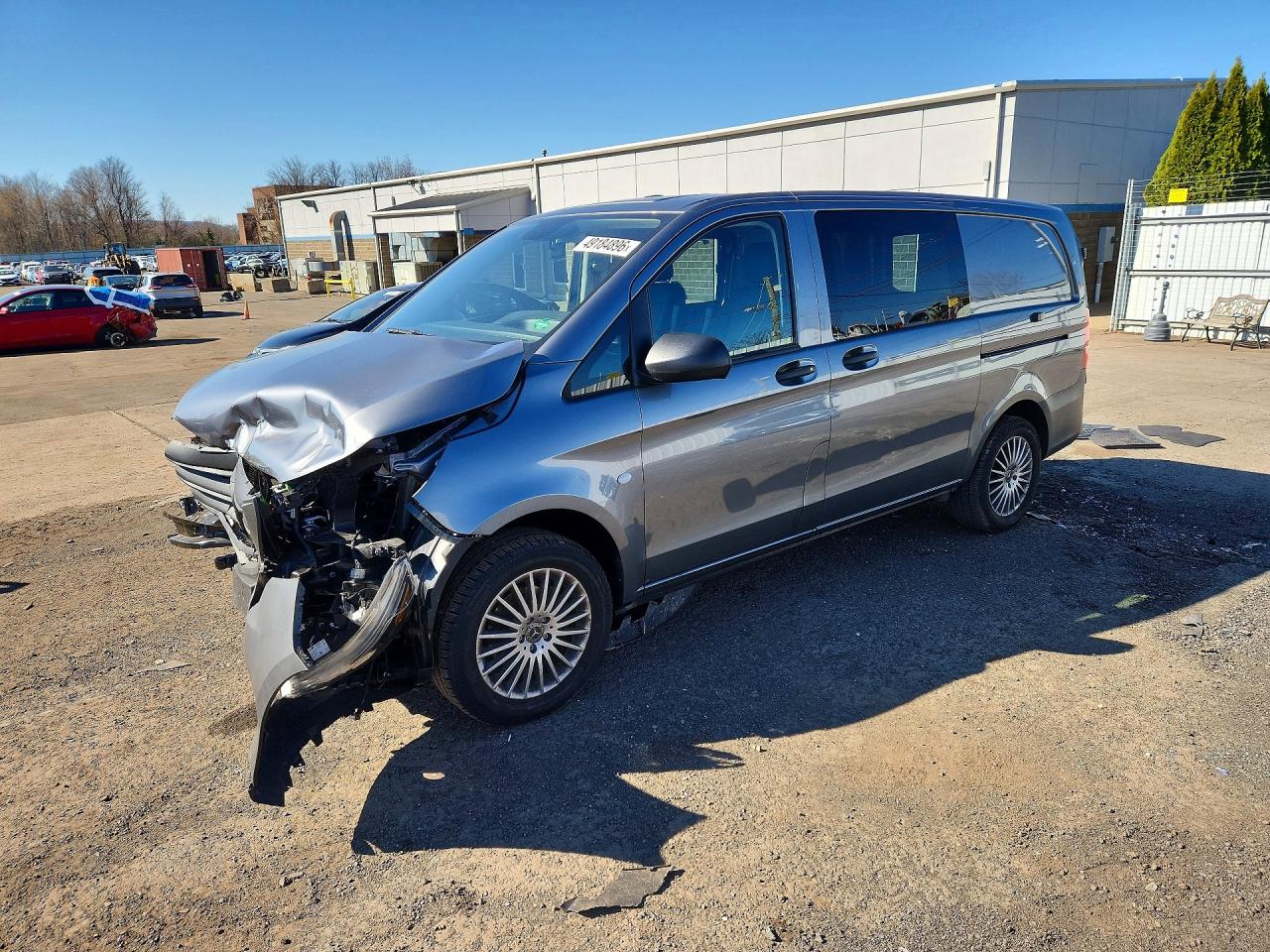 MERCEDES-BENZ METRIS 2023 — 2