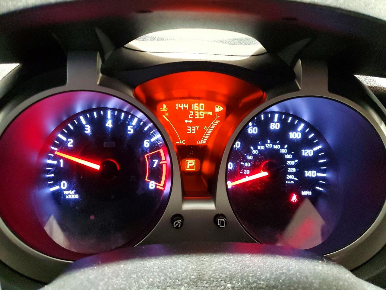 NISSAN JUKE 2013 — 10