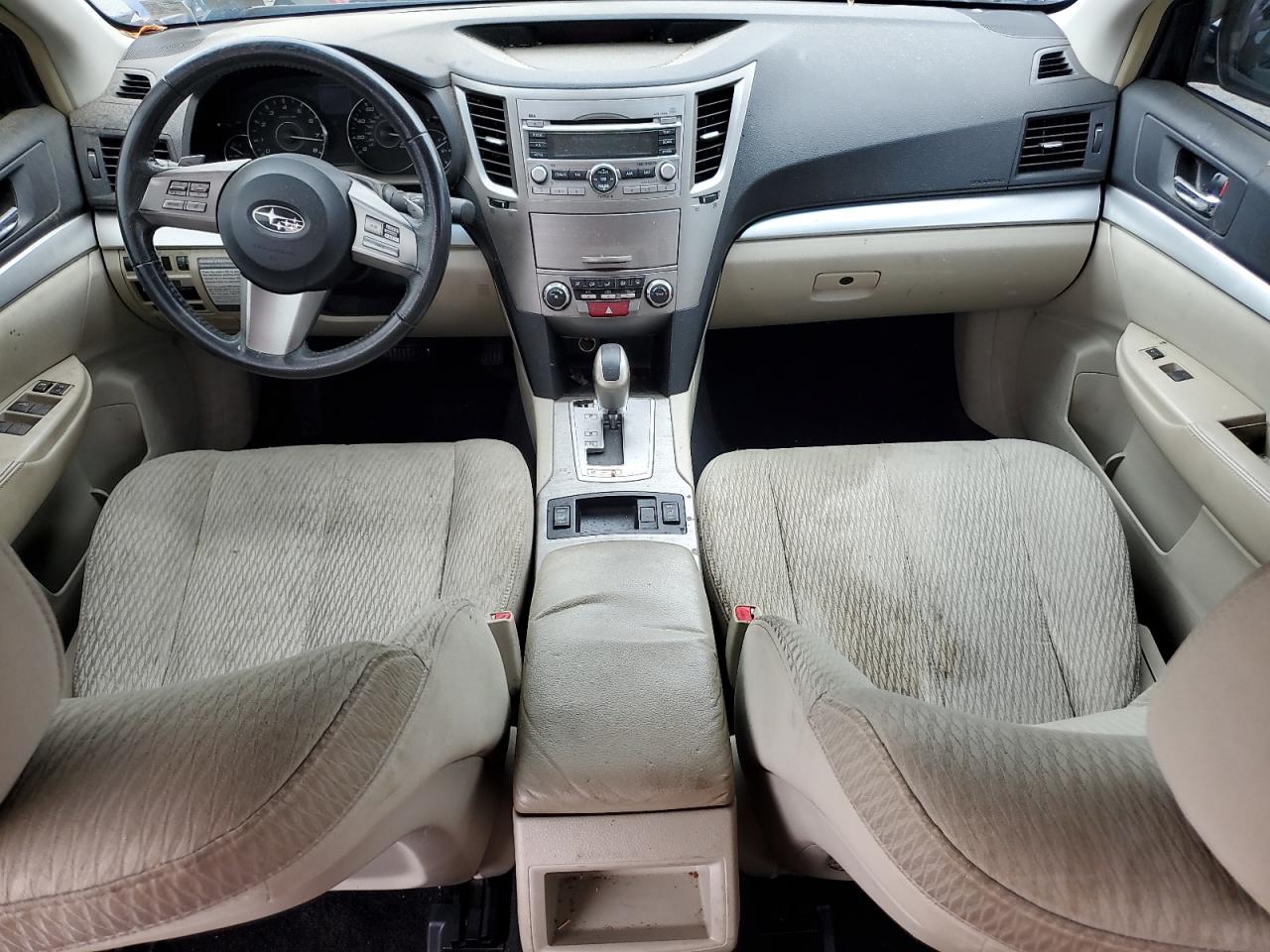 SUBARU OUTBACK 2011 — 9