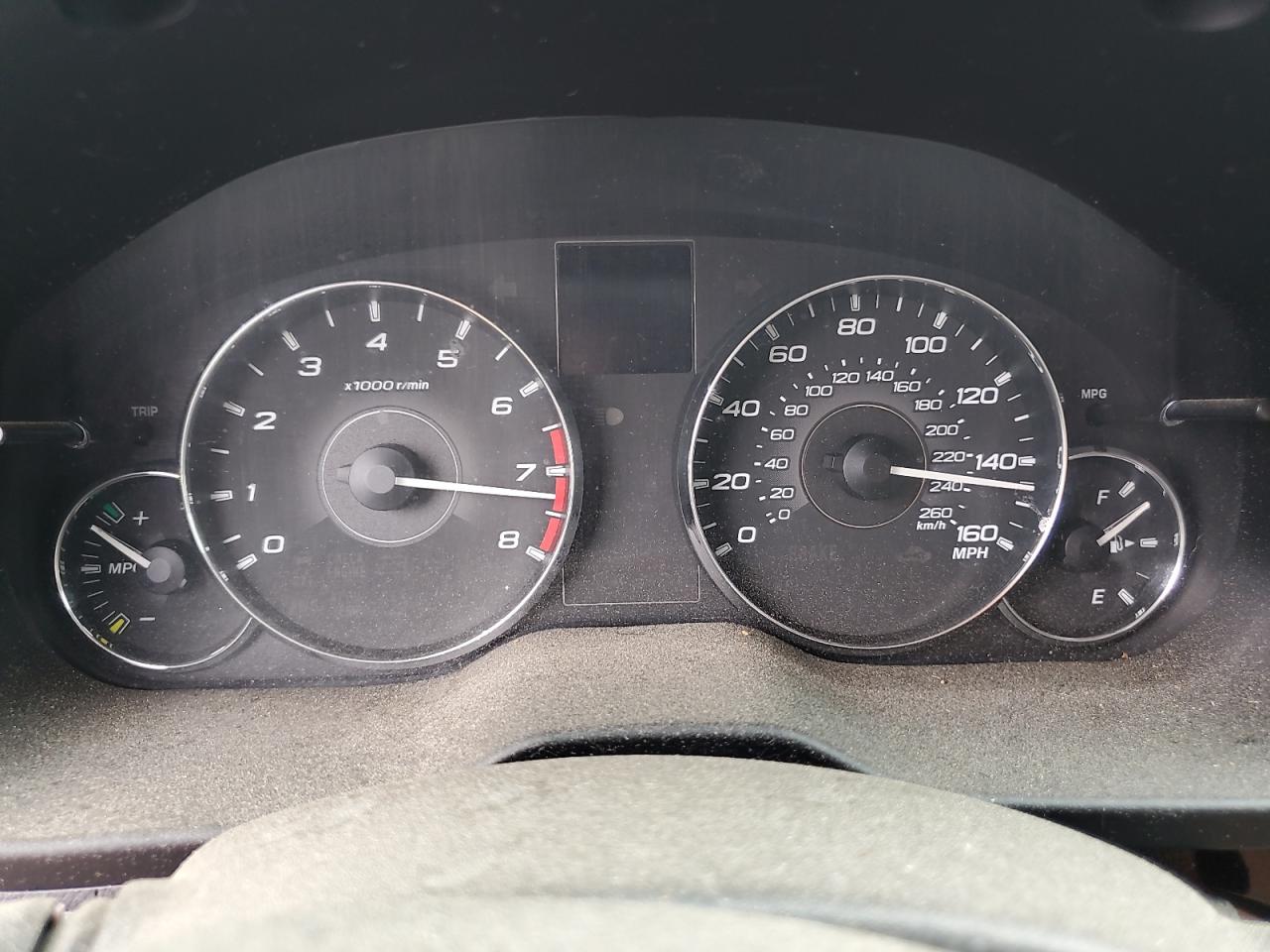 SUBARU OUTBACK 2011 — 10
