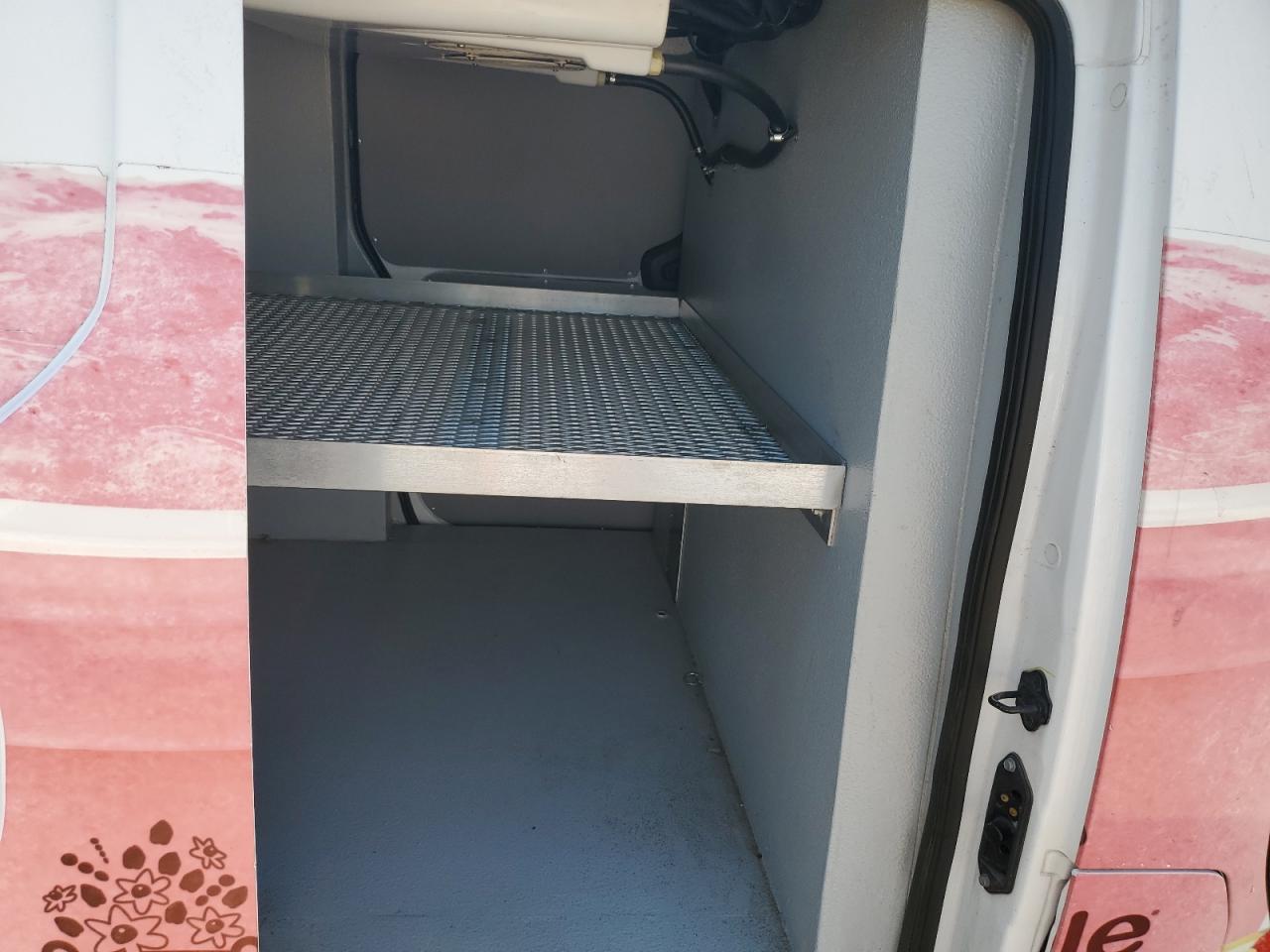 NISSAN NV200 2015 — 12