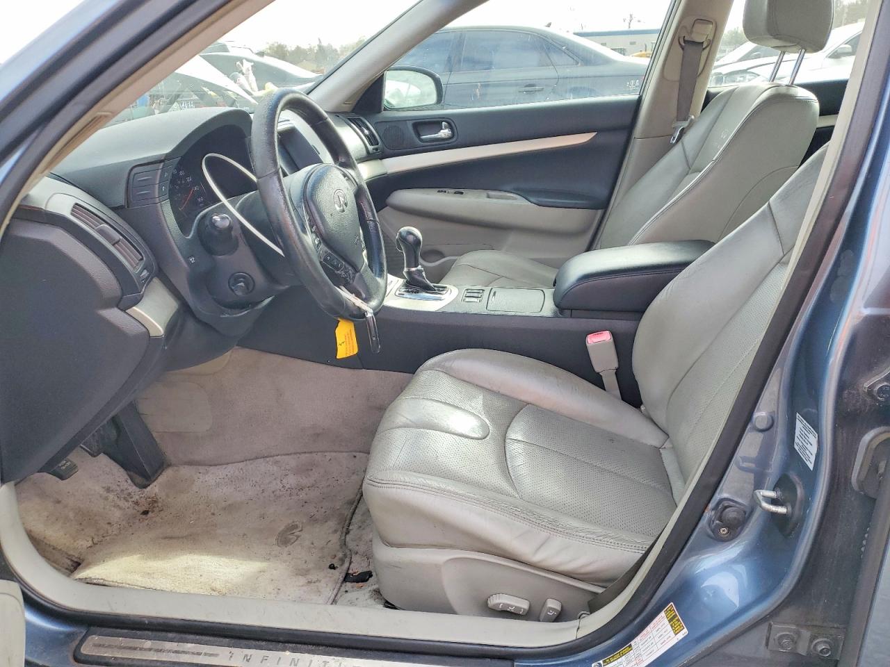 INFINITI G35 2008 — 8