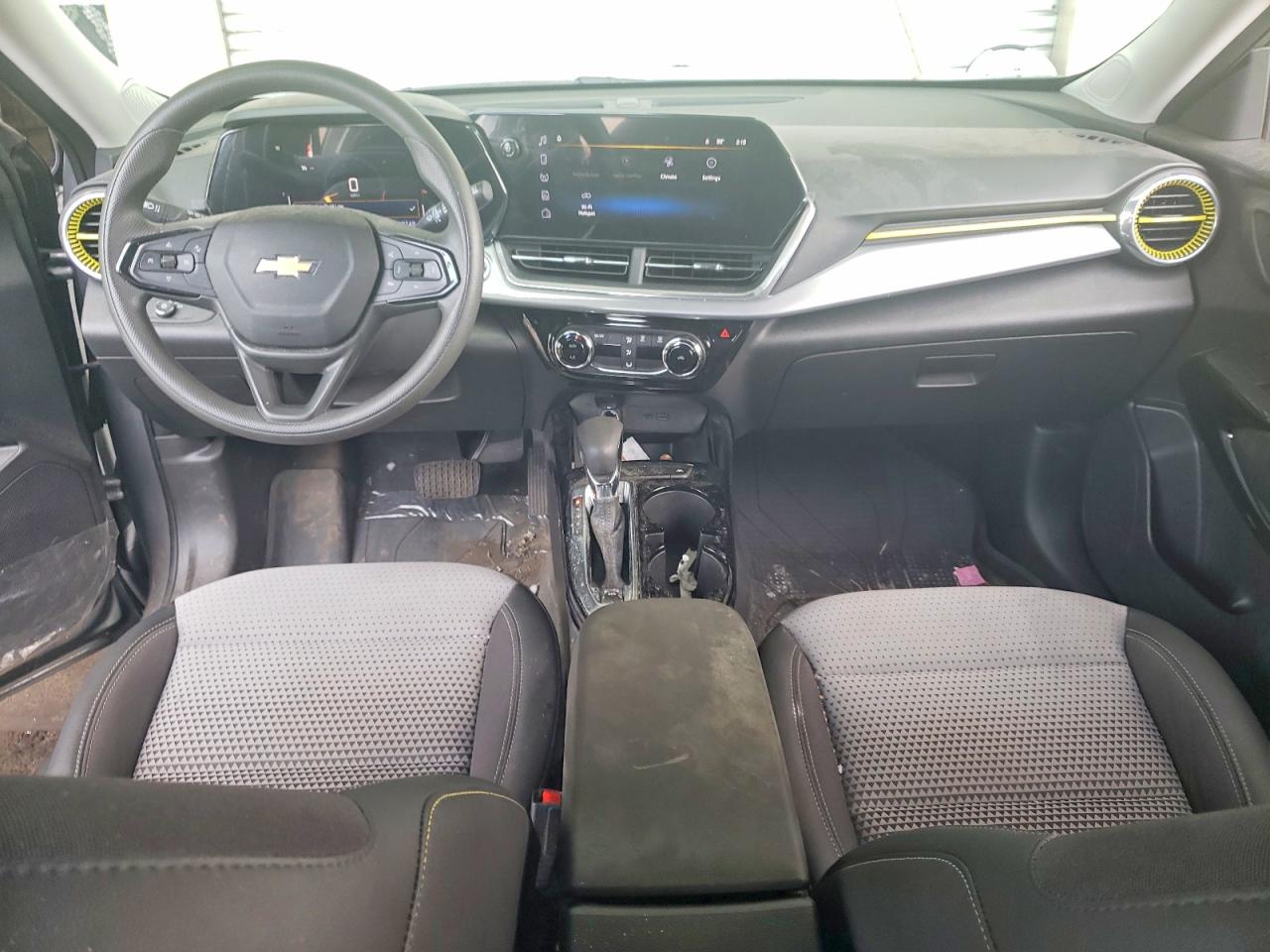 CHEVROLET TRAX 2024 — 9