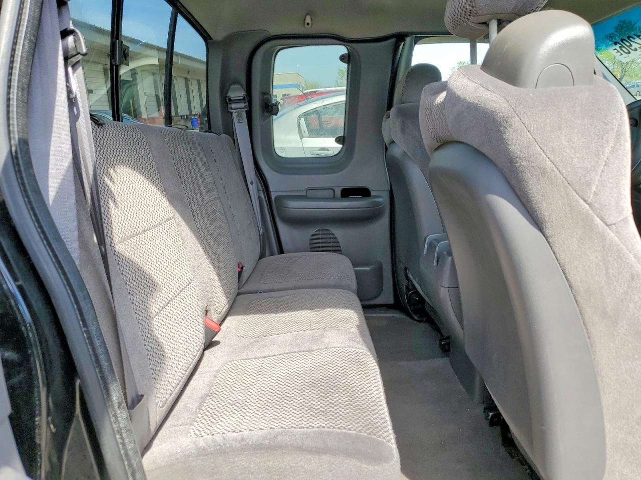FORD F150 2002 — 11