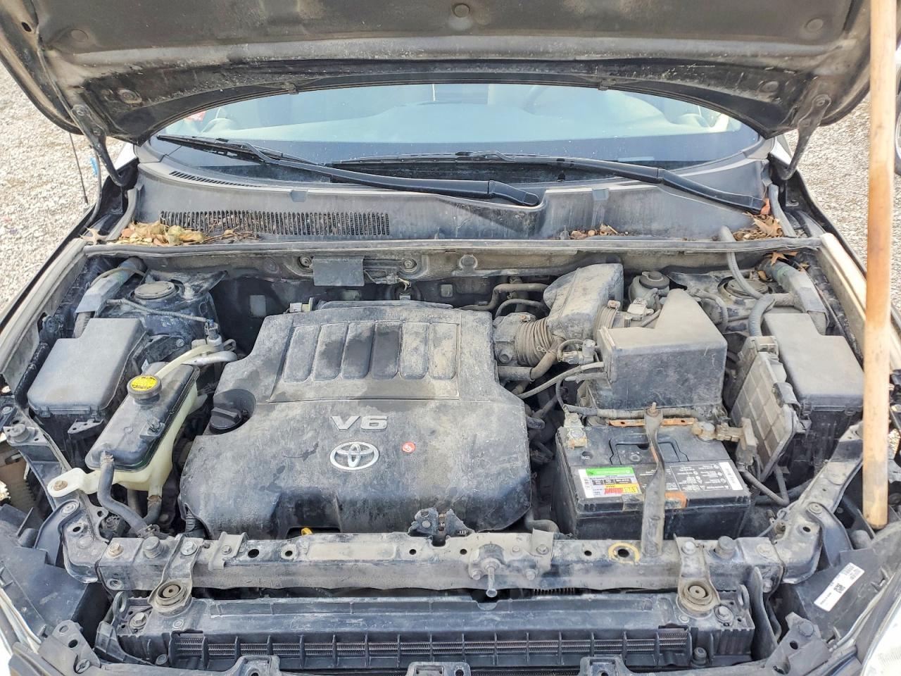 TOYOTA RAV4 2008 — 13