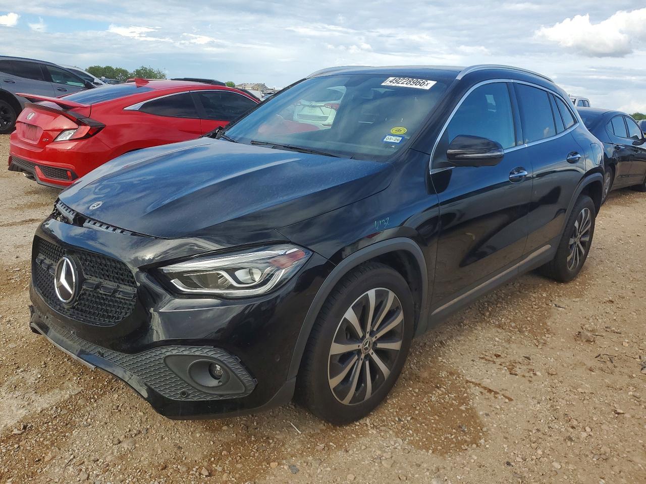 MERCEDES-BENZ GLA 2021 — 2