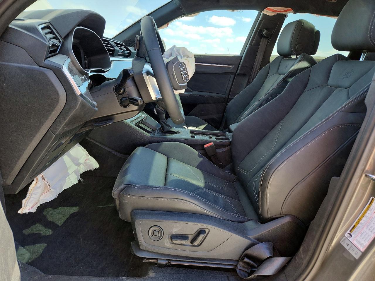 AUDI Q3 2024 — 8