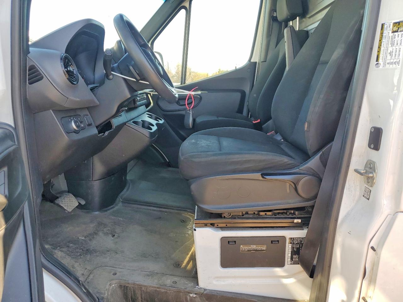 MERCEDES BENZ SPRINTER 2021 — 8