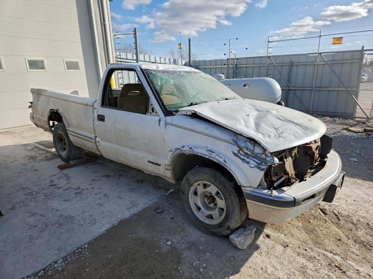 CHEVROLET S TRUCK 1994 — 5