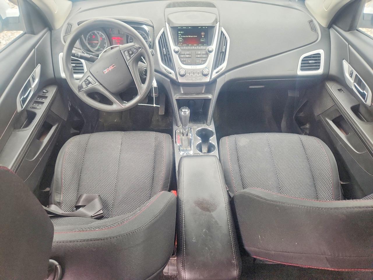 GMC TERRAIN 2017 — 9
