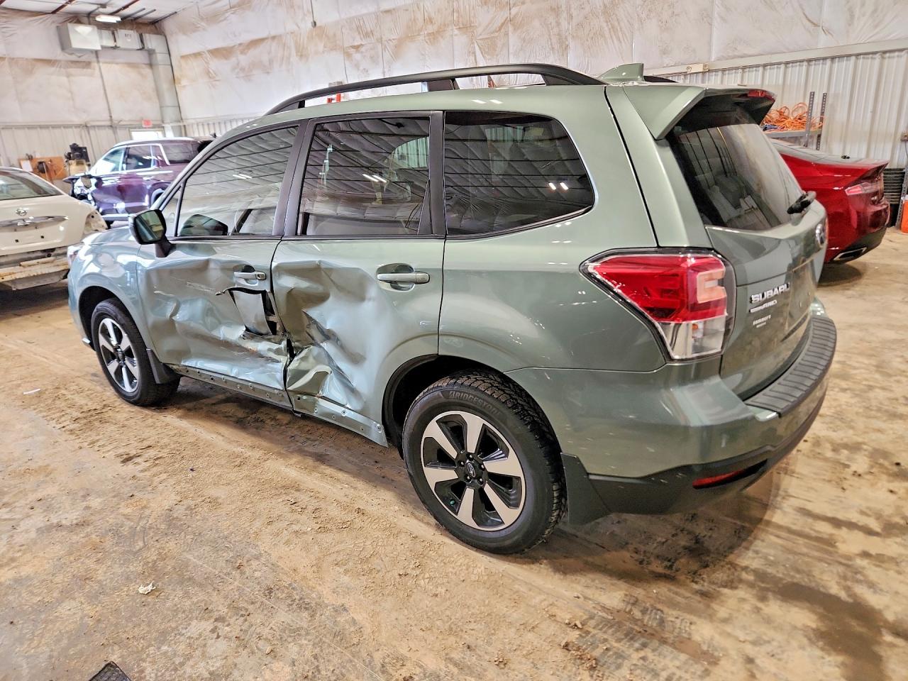 SUBARU FORESTER 2017 — 3
