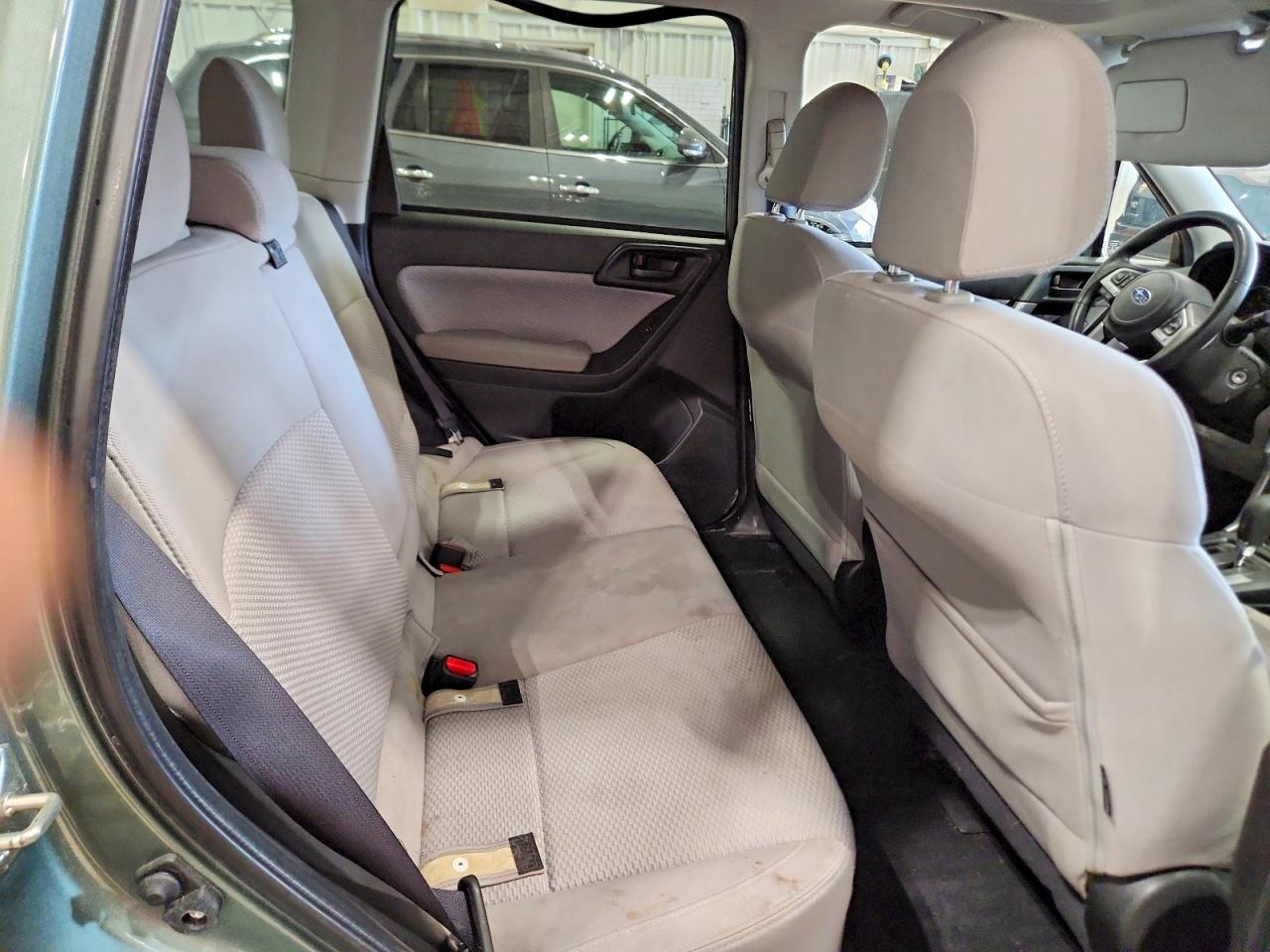 SUBARU FORESTER 2017 — 12