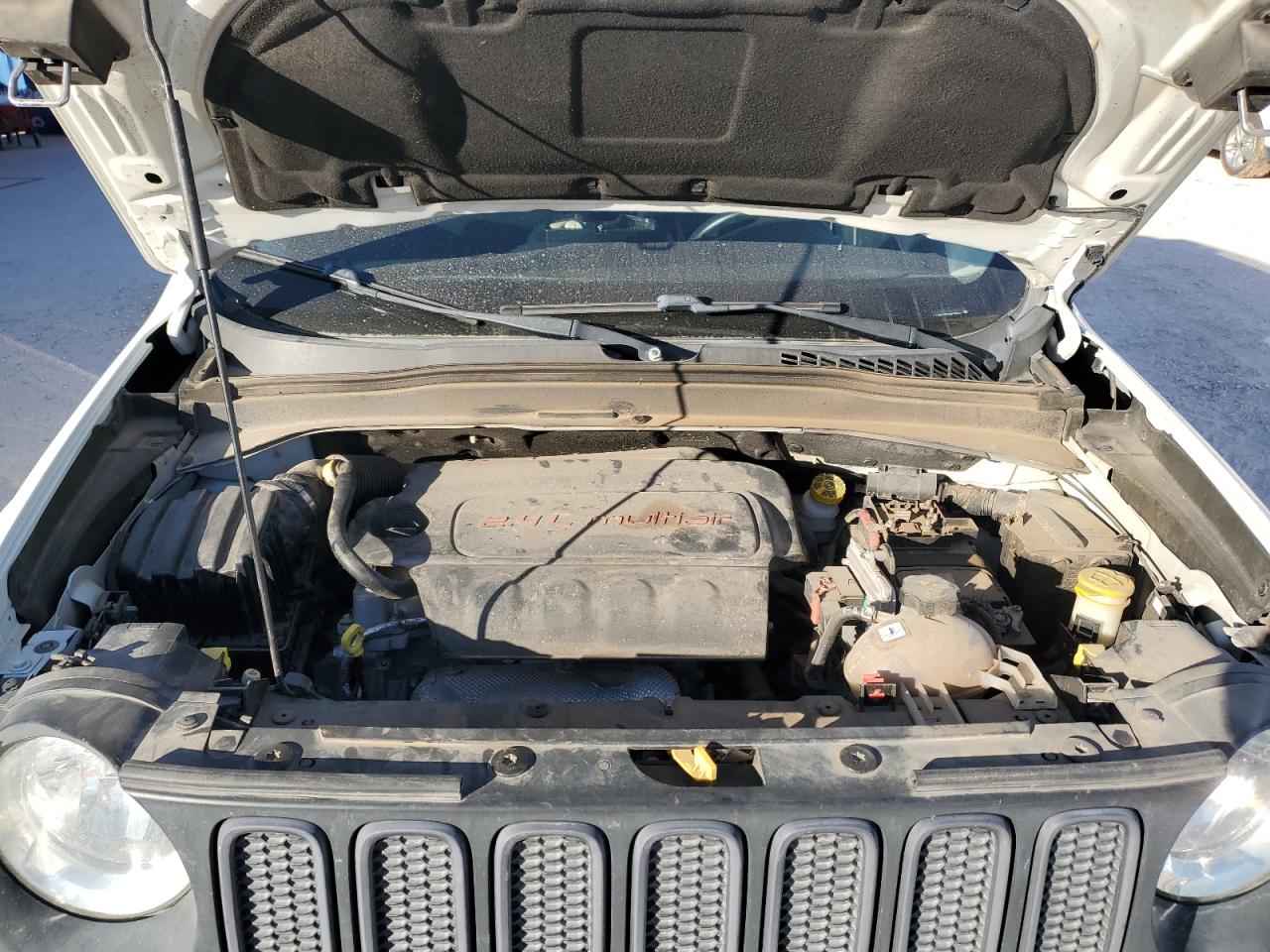 JEEP RENEGADE 2016 — 13