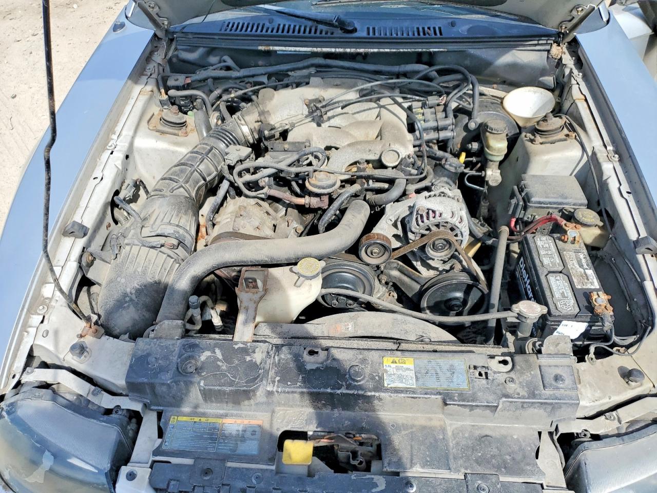 FORD MUSTANG 2002 — 12